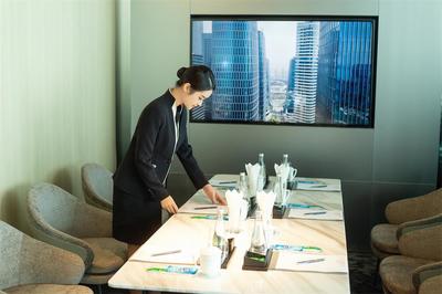 卓越商企服務斬獲&ldquo;2022藍籌物業(yè)百強峰會&rdquo;多項殊榮